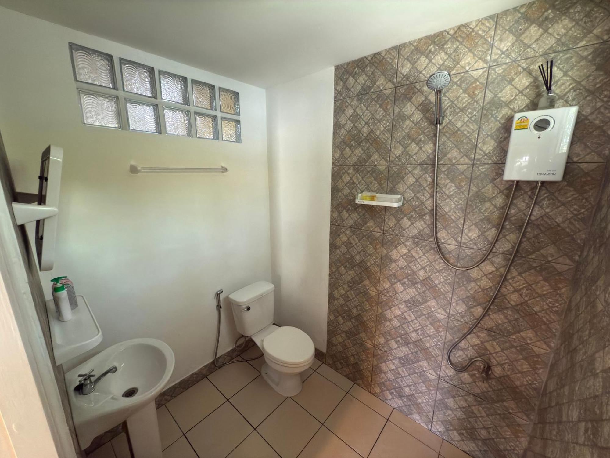 Mem Homestay 춤폰 외부 사진