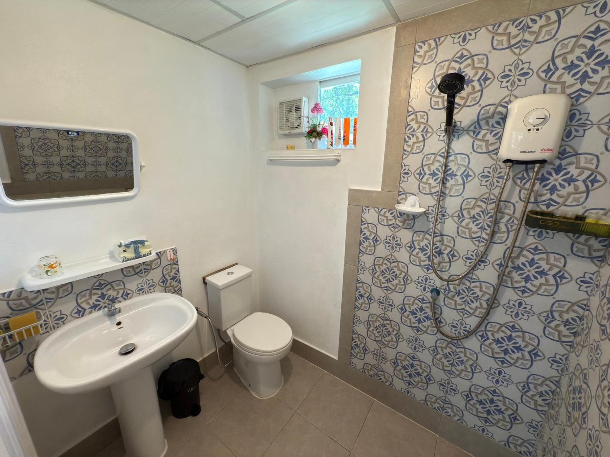 Mem Homestay 춤폰 외부 사진