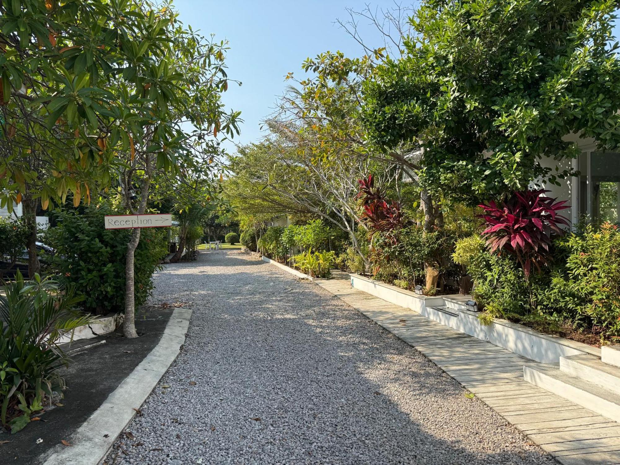 Mem Homestay 춤폰 외부 사진